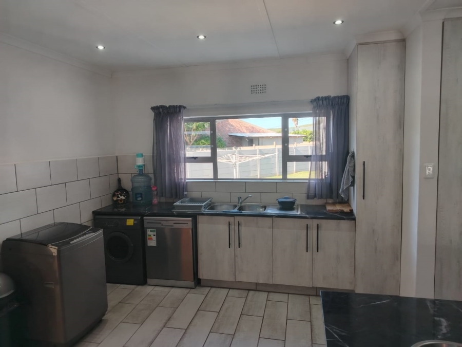 3 Bedroom Property for Sale in Retief Eastern Cape